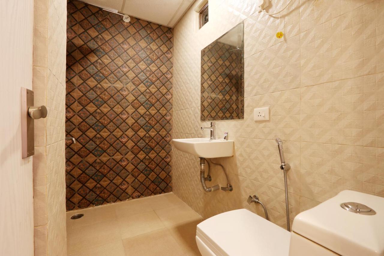 Hotel Classic นิวเดลี ภายนอก รูปภาพ